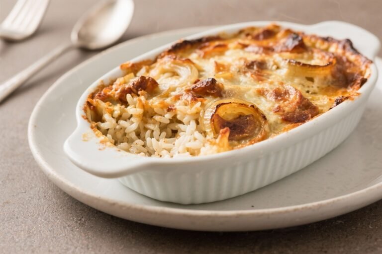 French Onion Soup Rice Casserole – Cozy, Savory, and Easy